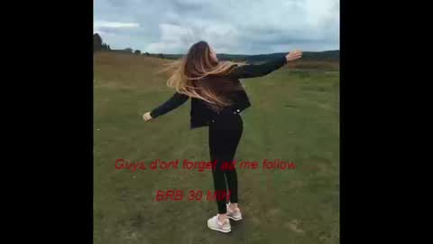 velvetmoon123 online show from March 13, 10:27 am