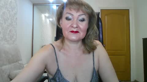 Victoria online show from December 12, 11:40 am