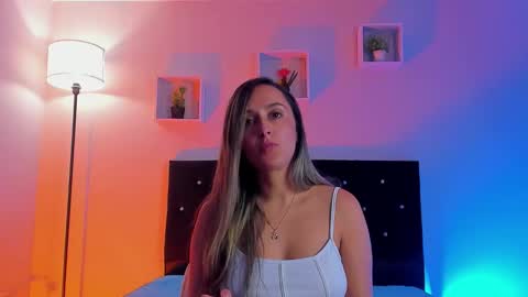 victoriia_rose_ online show from February 3, 6:22 am