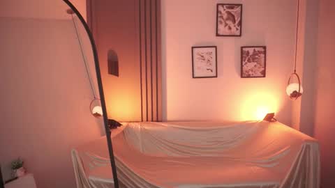 Victoria online show from March 21, 10:04 pm