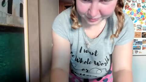 viodetta online show from February 10, 2:09 pm