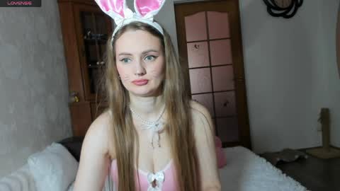 Funny  girl online show from April 6, 3:06 am