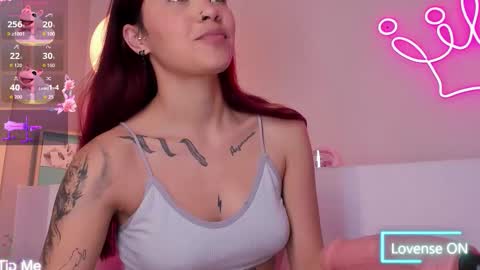 Violeth Hill online show from January 15, 10:27 pm