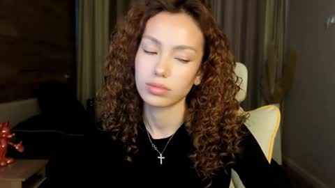 Lily online show from August 1, 5:42 am