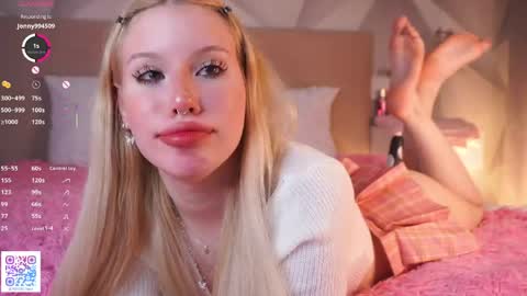  Lina online show from April 16, 7:46 pm