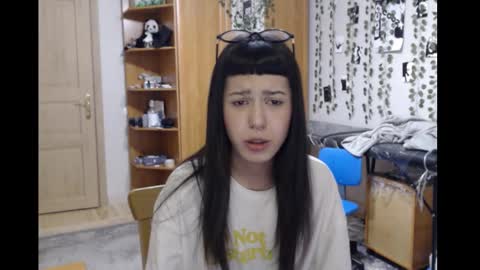 Mina online show from February 6, 1:20 am