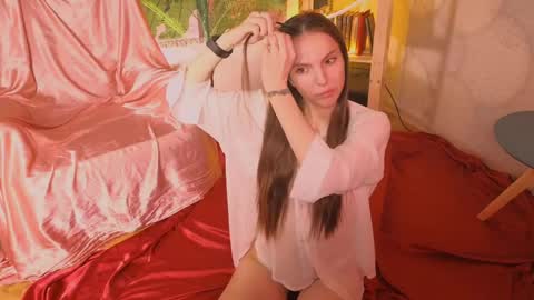 wednesday_evans online show from March 31, 5:18 am