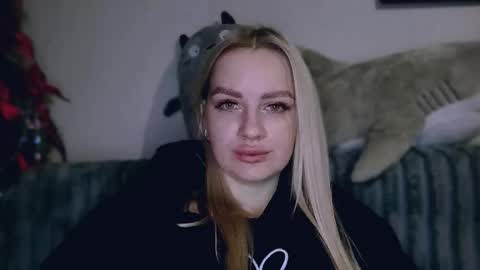 whitehex666 online show from March 10, 7:18 pm