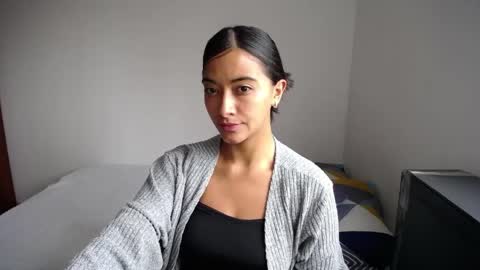 Ilauren online show from March 27, 1:01 pm