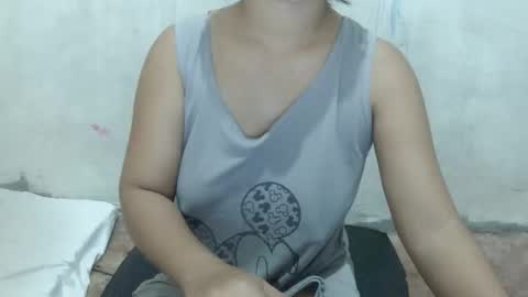 wildpoohkhaye online show from March 1, 2:44 am