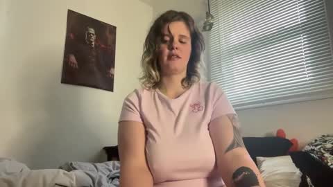 Moth online show from February 12, 4:22 pm