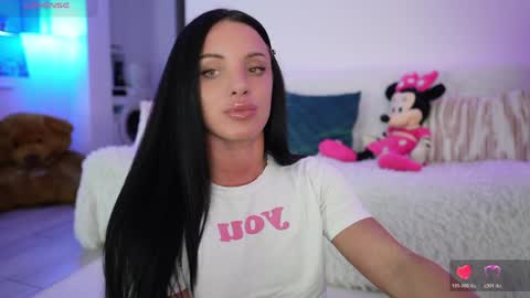 Alexandra online show from May 31, 9:49 pm