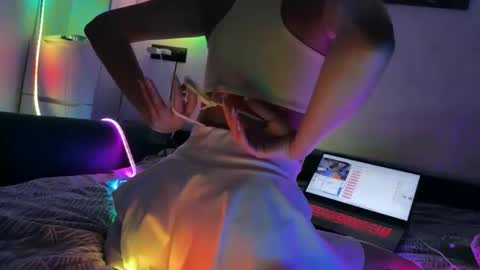 XMollyLoveX online show from March 11, 6:54 pm