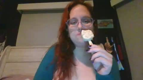 xxfrecklez online show from April 27, 6:54 am