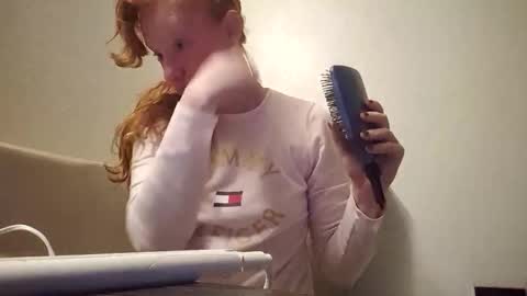 xxmariebliss online show from March 24, 12:43 pm