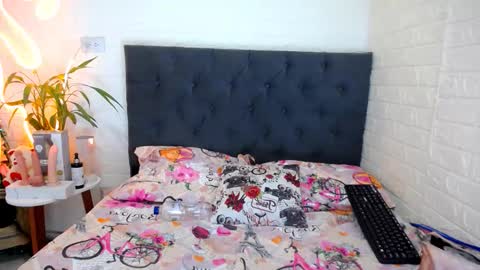 YEM online show from March 24, 4:23 pm