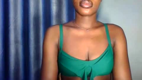 favcamgirl online show from January 18, 8:32 am