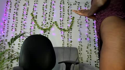 yoursweetsin16 online show from March 9, 2:53 pm