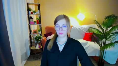 Alice online show from March 5, 7:20 pm