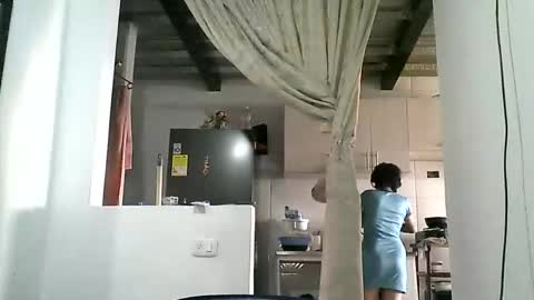 Zafiro online show from March 7, 7:32 pm