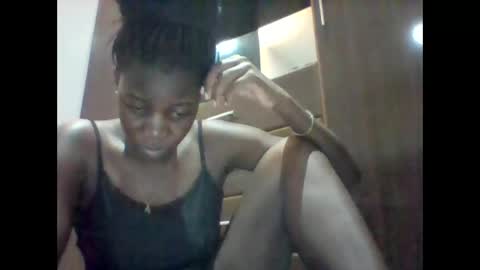 zainxxxx online show from April 3, 7:45 pm