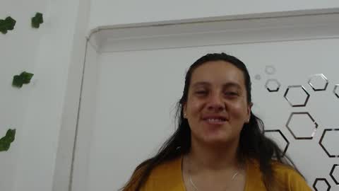 Carolina online show from November 24, 9:28 pm