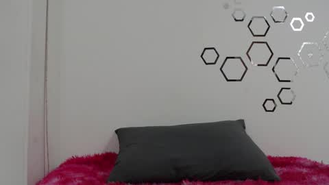 Carolina online show from February 22, 8:54 pm