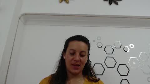 Carolina online show from December 19, 9:18 pm