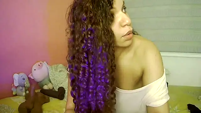 gatubelahot online show from April 10, 6:30 am