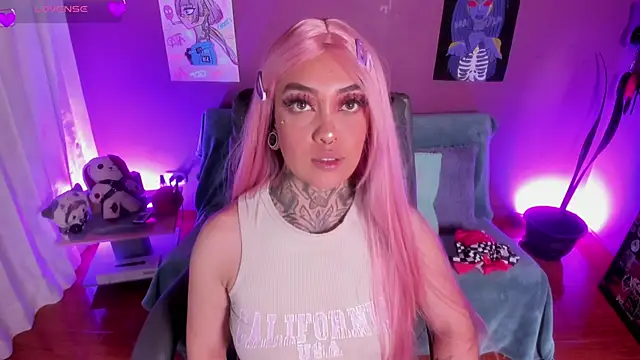 Cata green online show from March 31, 7:25 pm