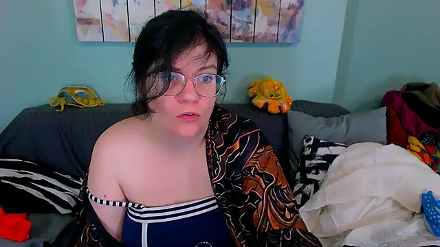 EverlyRays online show from April 9, 7:30 pm