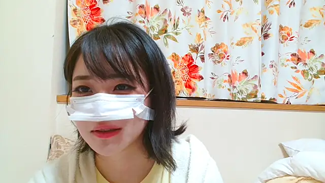 liliyRiSAcha-n online show from April 4, 9:41 am