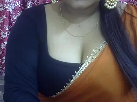 Lusty Wife1 online show from March 9, 7:17 pm