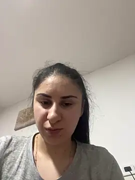 JenniferEdith online show from March 5, 9:32 pm