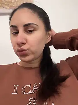 JenniferEdith online show from March 8, 9:35 am