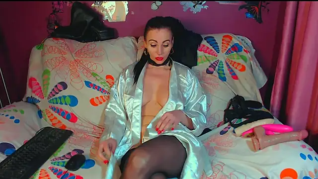 milflovelyxxx online show from April 10, 8:53 am