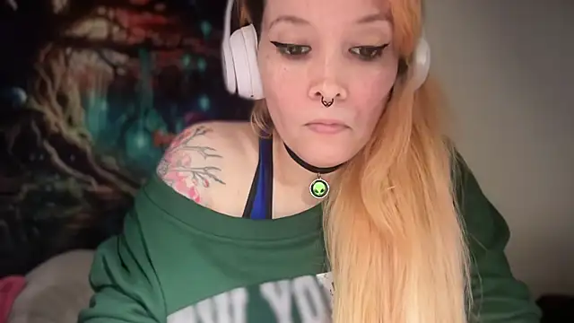 FRRANNKIE online show from March 28, 10:52 pm