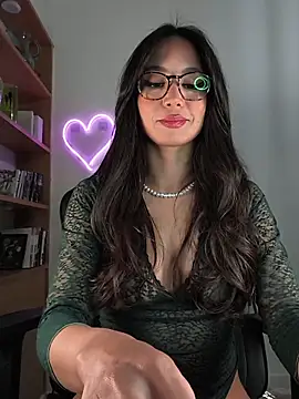 Naughty-Jessie online show from March 20, 9:52 pm