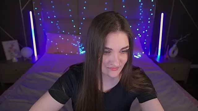 EmmyCharmm online show from March 30, 6:02 am