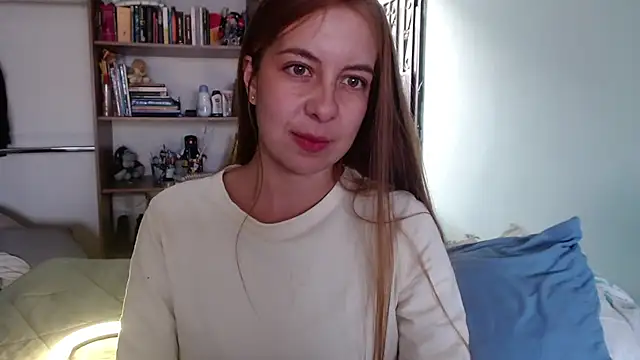violetapeter 1 online show from August 4, 9:21 pm