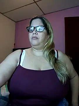 EllisW8 online show from March 28, 11:10 am