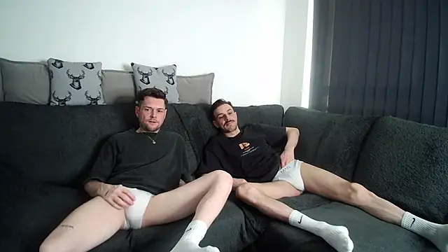twotwinkhusbandss online show from June 26, 6:31 pm