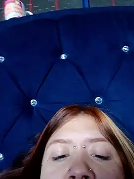 sara winehouse1 online show from January 9, 1:59 pm