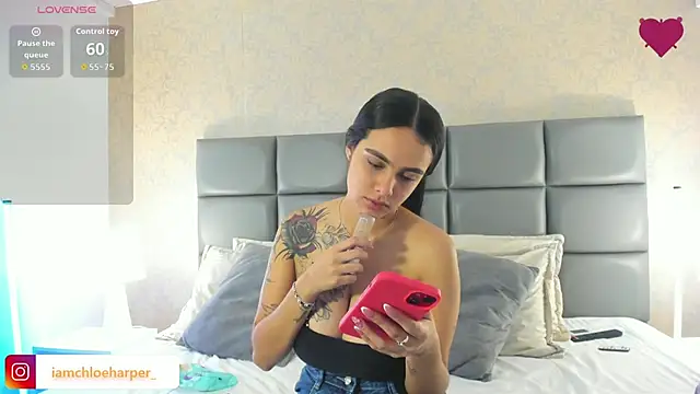 ChloeHarper  online show from March 5, 12:12 pm