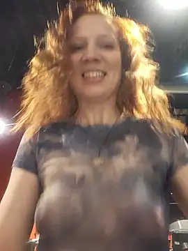 Exhibitionsplit online show from March 22, 11:11 pm