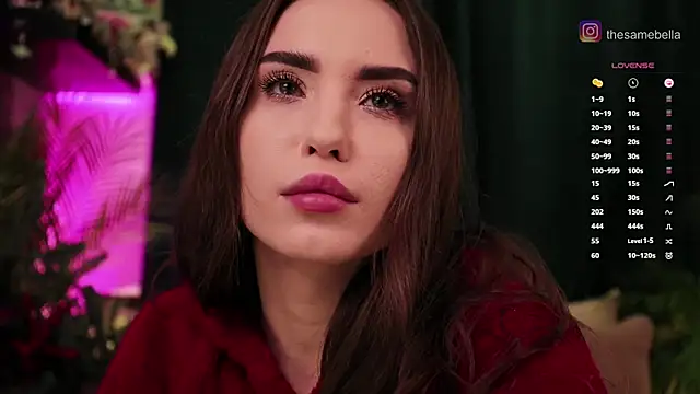 BabyYoda- online show from December 20, 7:40 pm