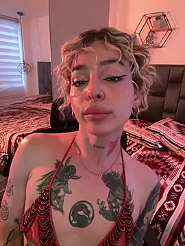 Bonnie vega online show from April 12, 9:39 pm