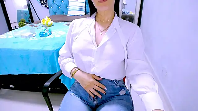 BitterMomXxx online show from February 9, 2:19 pm