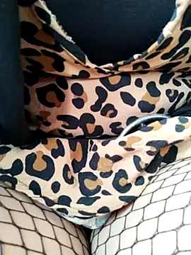 Emily Wane online show from April 13, 4:41 pm