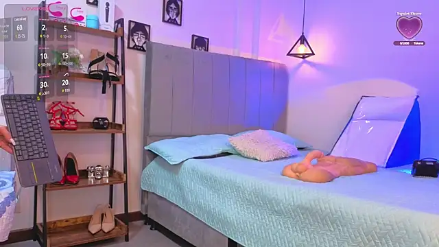 lady nylon  online show from April 13, 12:17 pm